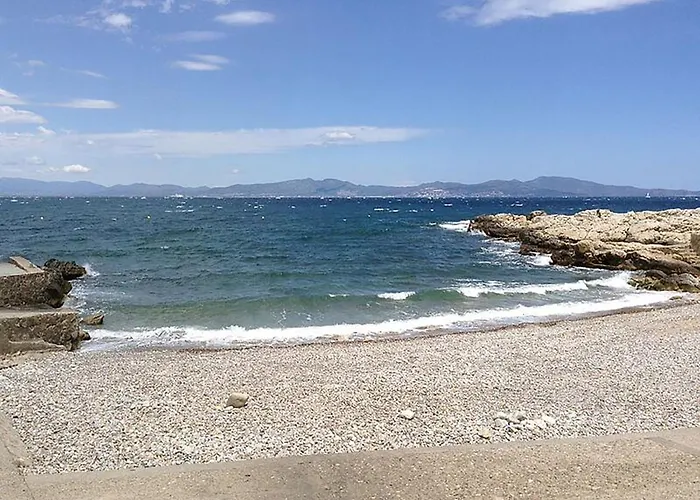 Llagut Διαμέρισμα *